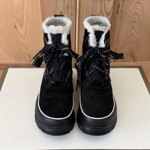 Sorel Black and Cream Winter Boots